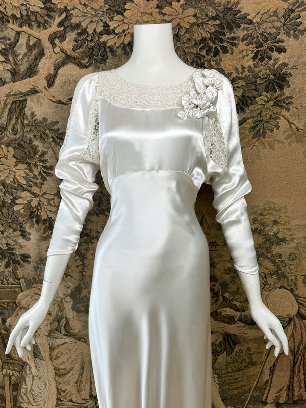 Art Deco 1930s Lace & Satin Wedding Dress