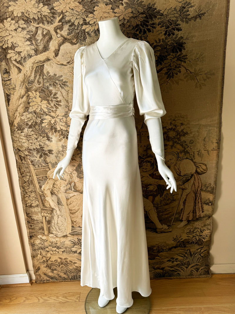 Art Deco 1930s Juliet Sleeve Satin Gown