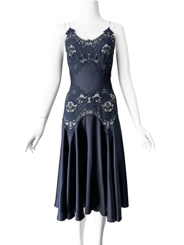 Alexander McQueen 2005 Black Guipure Lace & Silk Dress