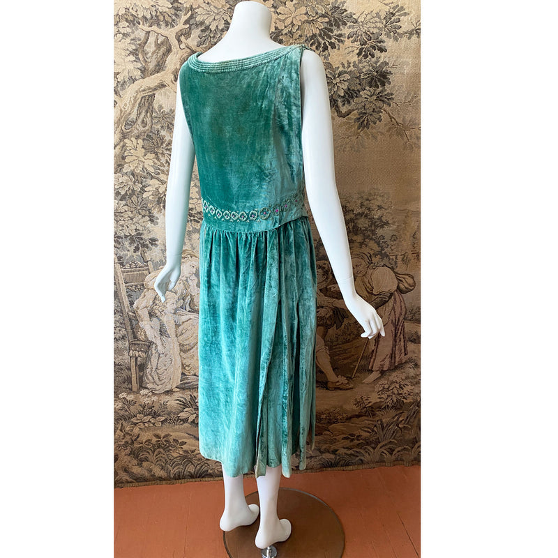 1920s Arsenic Green Velvet Dress